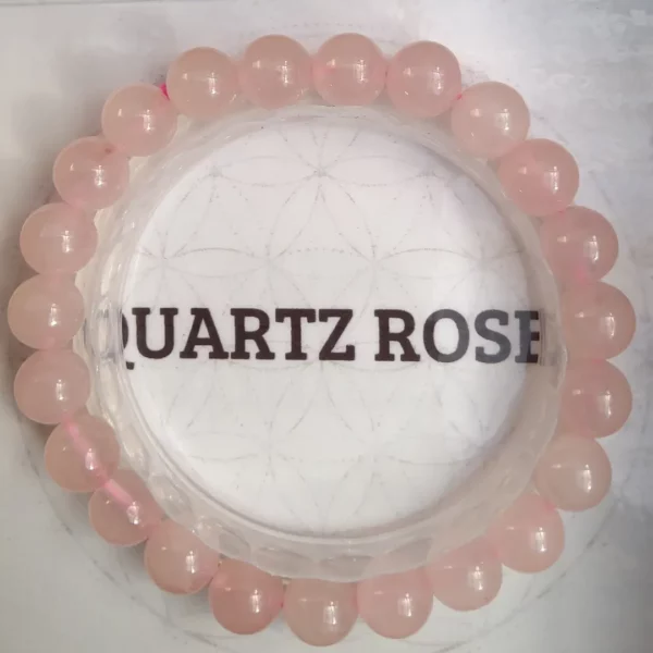 Quartz rose = Amour – Adoucit les cœurs, soulage les peines – Favorise le pardon – Soulage tristesse et tension